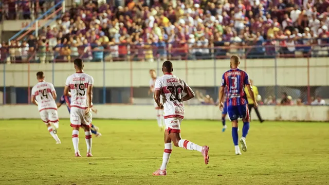Em jogo truncado, CRB empata com Itabaiana sem gols na estreia do Nordestão