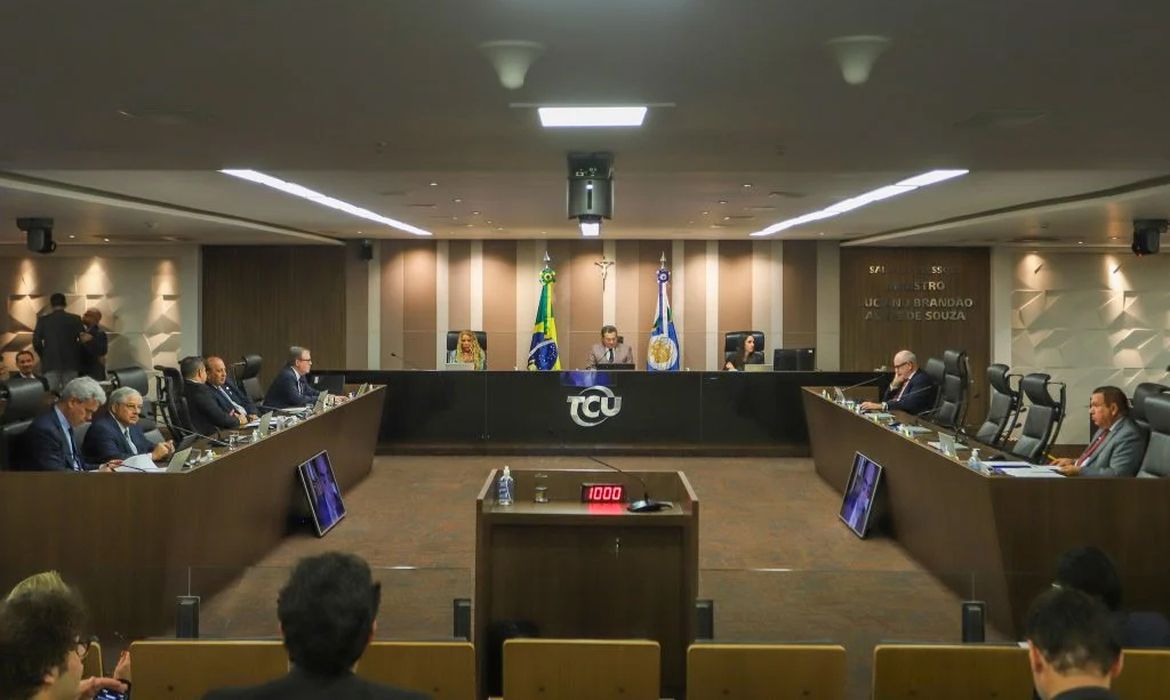 TCU aprova com ressalvas as contas do governo Lula referentes a 2025