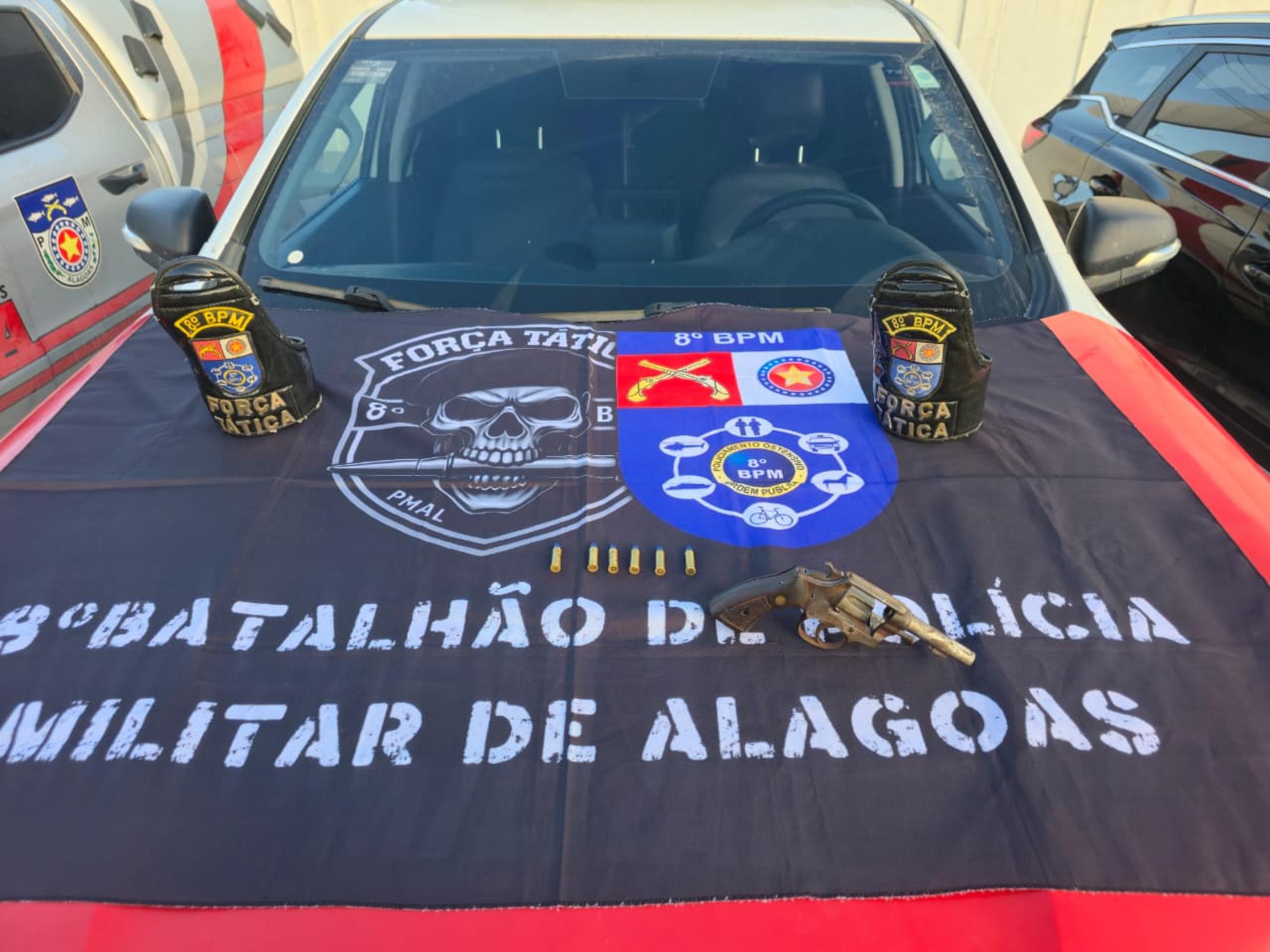 PM apreende drogas e arma de fogo em ações nos municípios de Alagoas