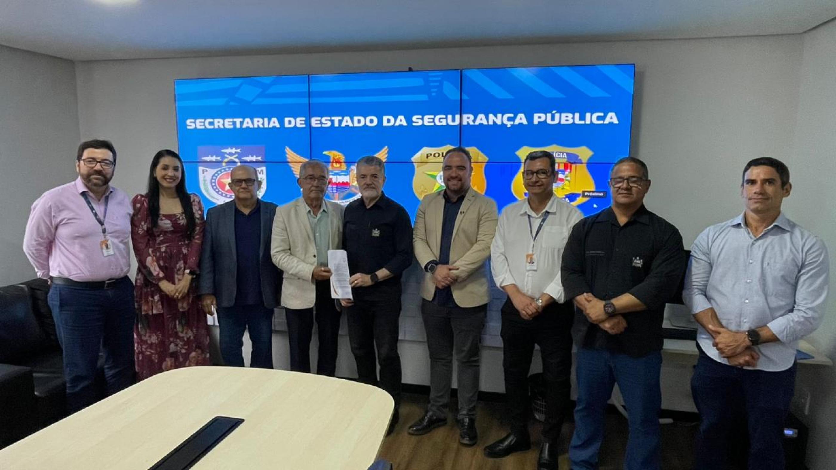 Senac oferece cursos gratuitos de idiomas para forças de segurança em Alagoas
