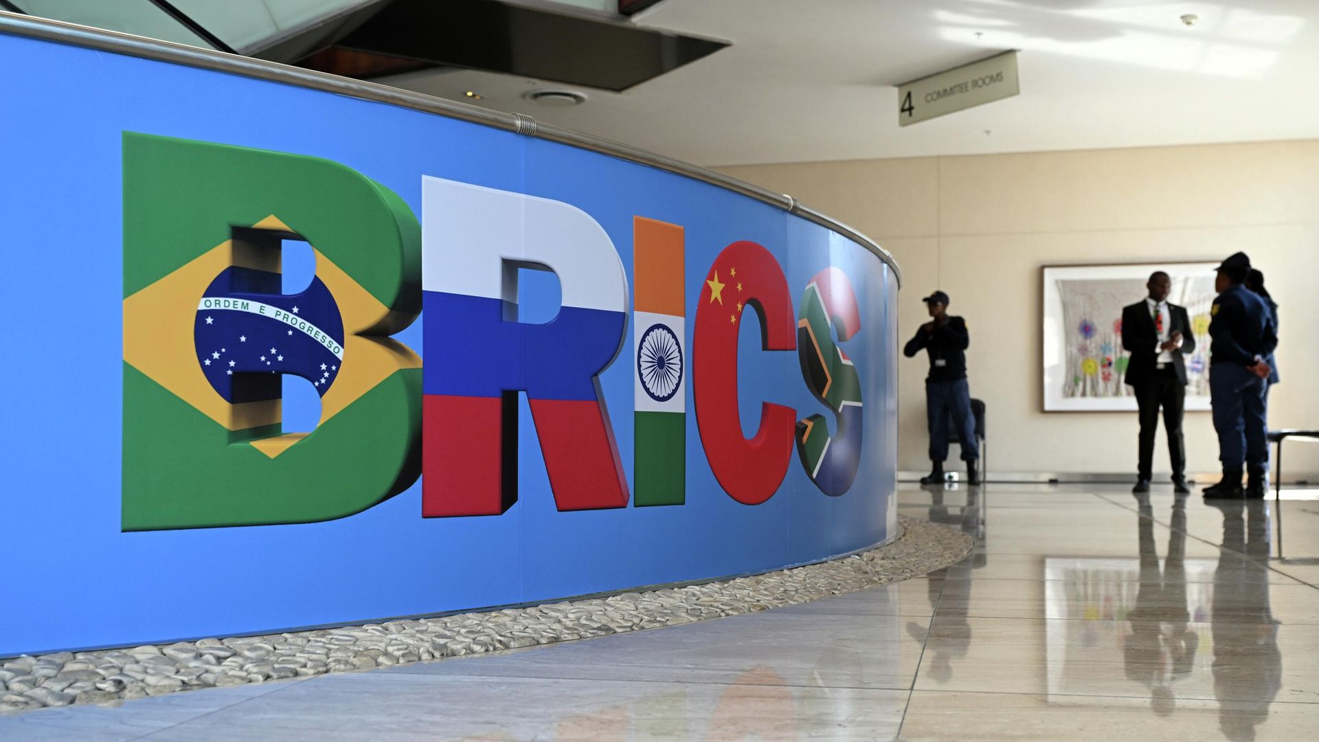 BRICS tem papel central na consolidação de um mundo multipolar, afirma ministro russo