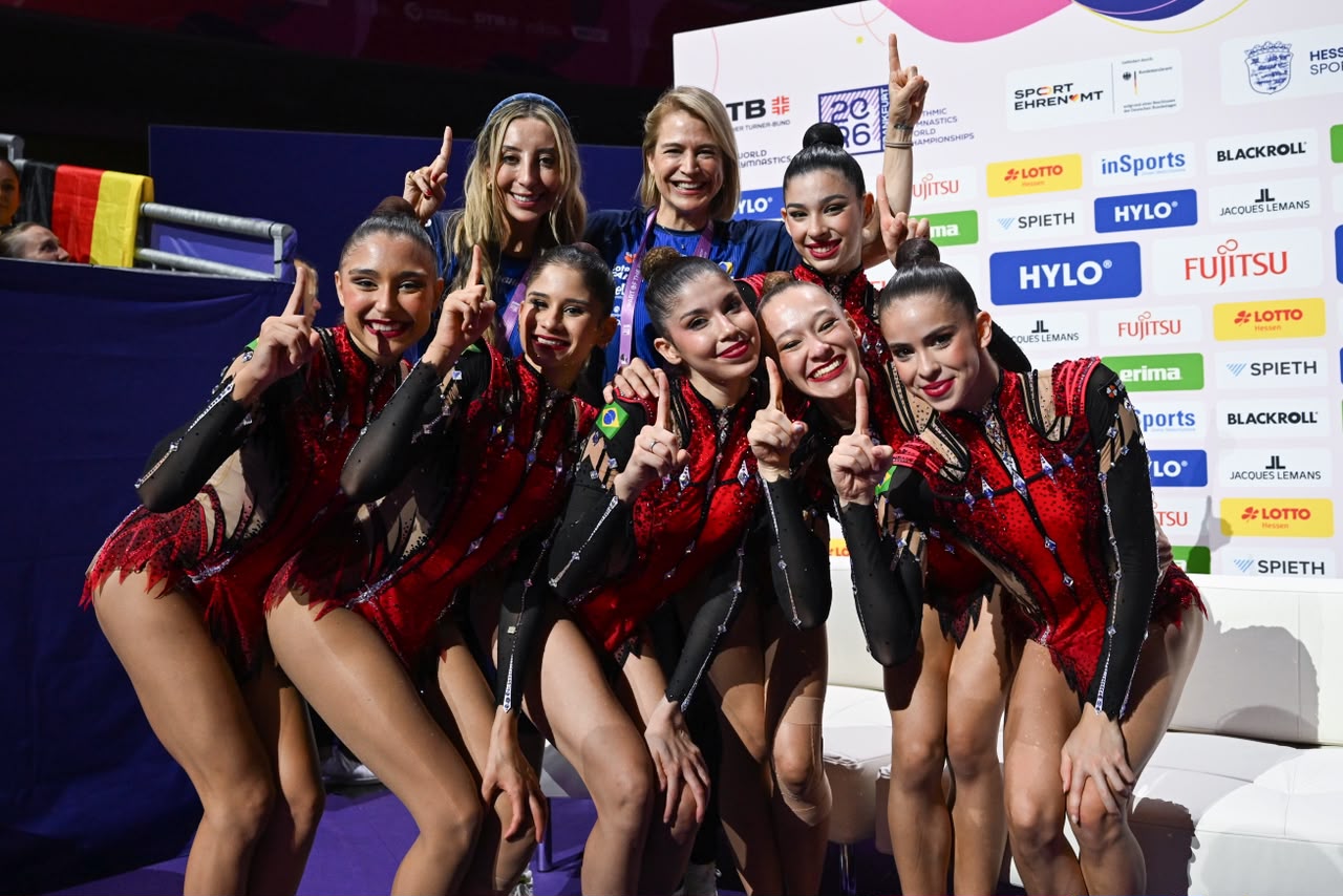 Brasil conquista dois ouros inéditos no Mundial de Ginástica Rítmica