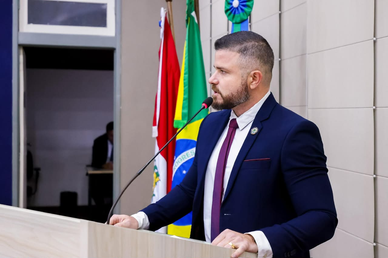 Câmara promulga lei de Thiago Prado que premia guardas municipais