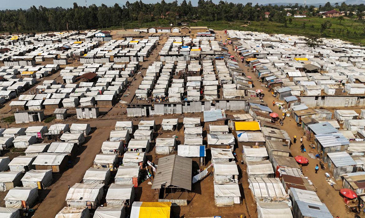 Surto de Ebola no Congo segue em expansão, alerta OMS
