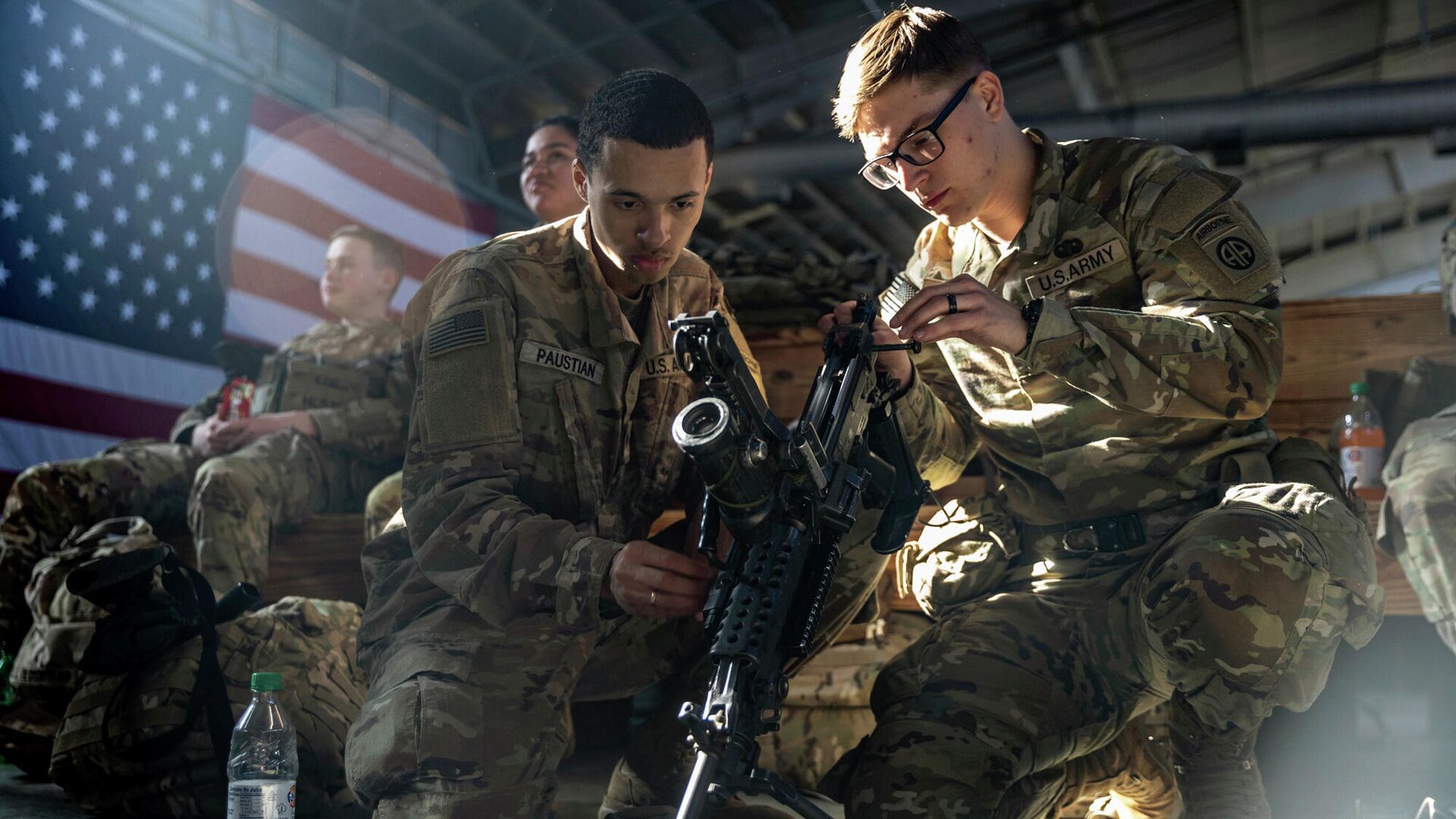 Militares dos EUA devem desobedecer se Trump ordenar operação terrestre no Irã