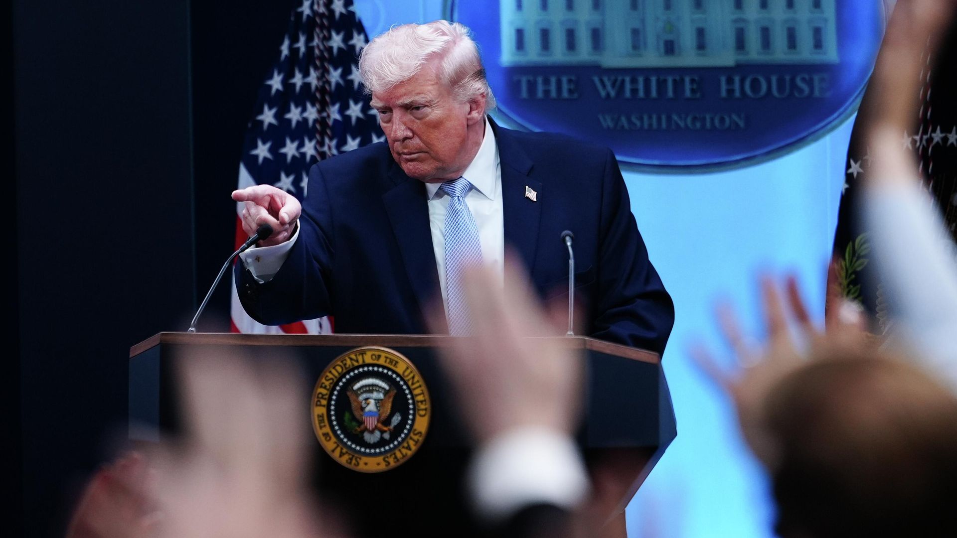 Trump se irrita com vazamentos sobre estoques de munição nos EUA