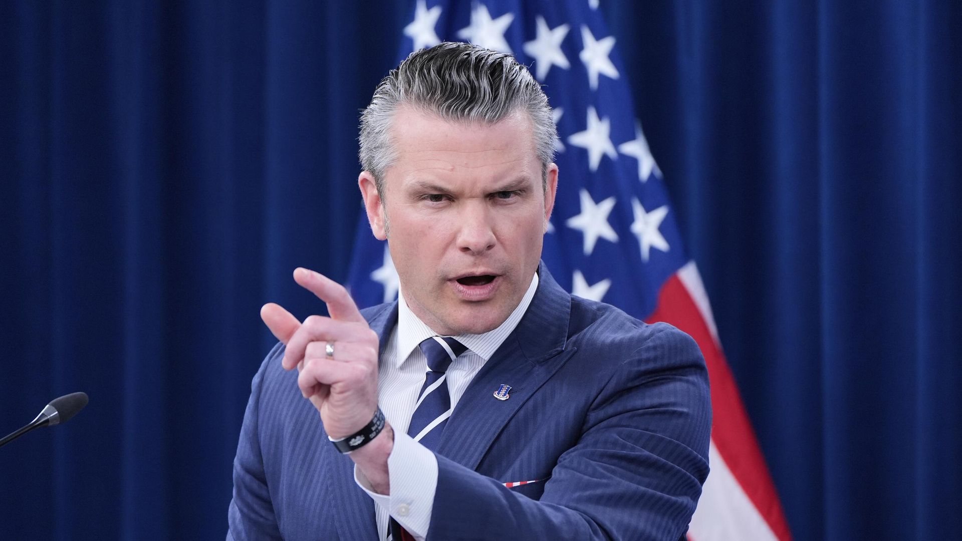 Pentágono é acusado de minar modernização do Exército sob gestão de Hegseth