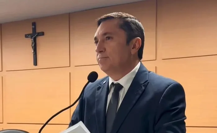 Vereador responsabiliza prefeito por colapso na saúde materna