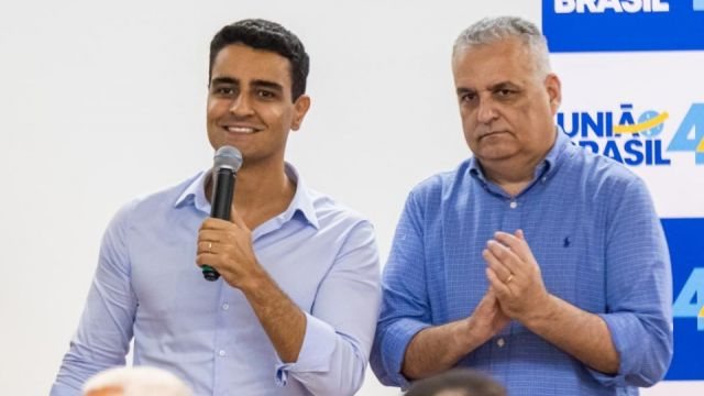 Alfredo Gaspar retoma diálogo com JHC e condiciona união ao campo da direita