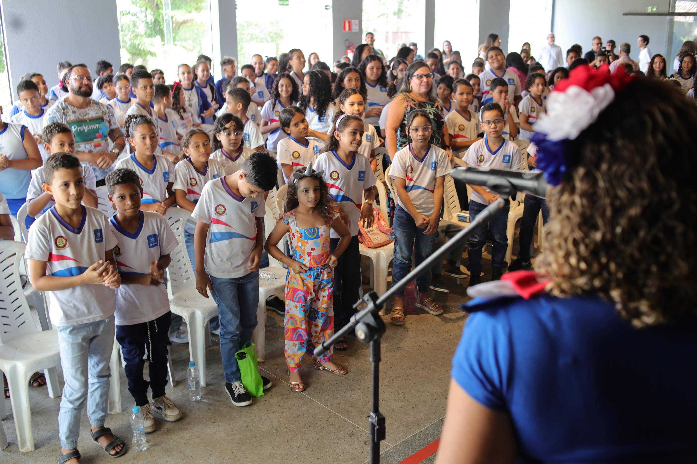 Biblioteca Pública Estadual realiza 8ª edição da Praça Literária em Maceió