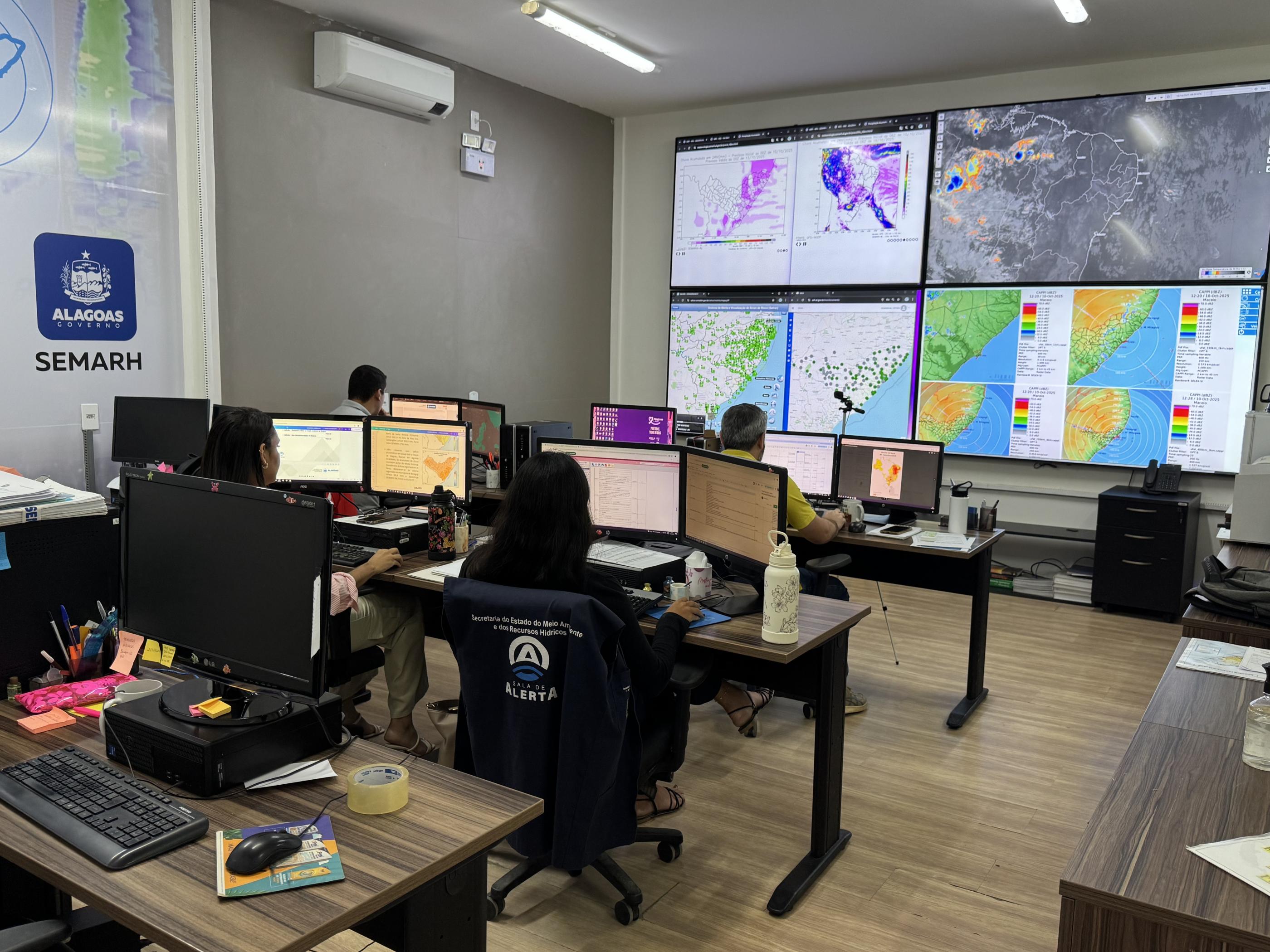 Alagoas entra em estado de atenção devido à previsão de chuvas intensas