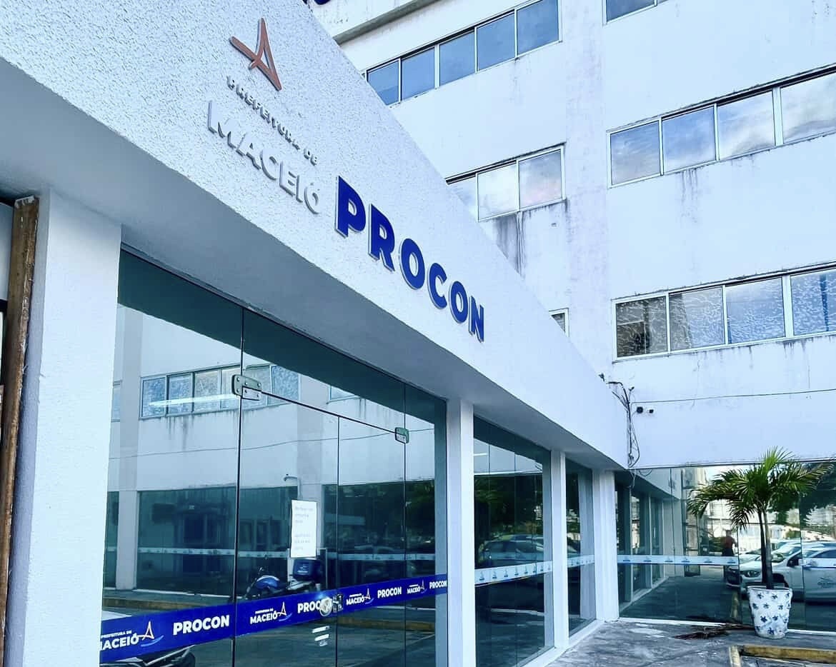 Análise do Procon Maceió garante redução de quase 50% em parcela de empréstimo