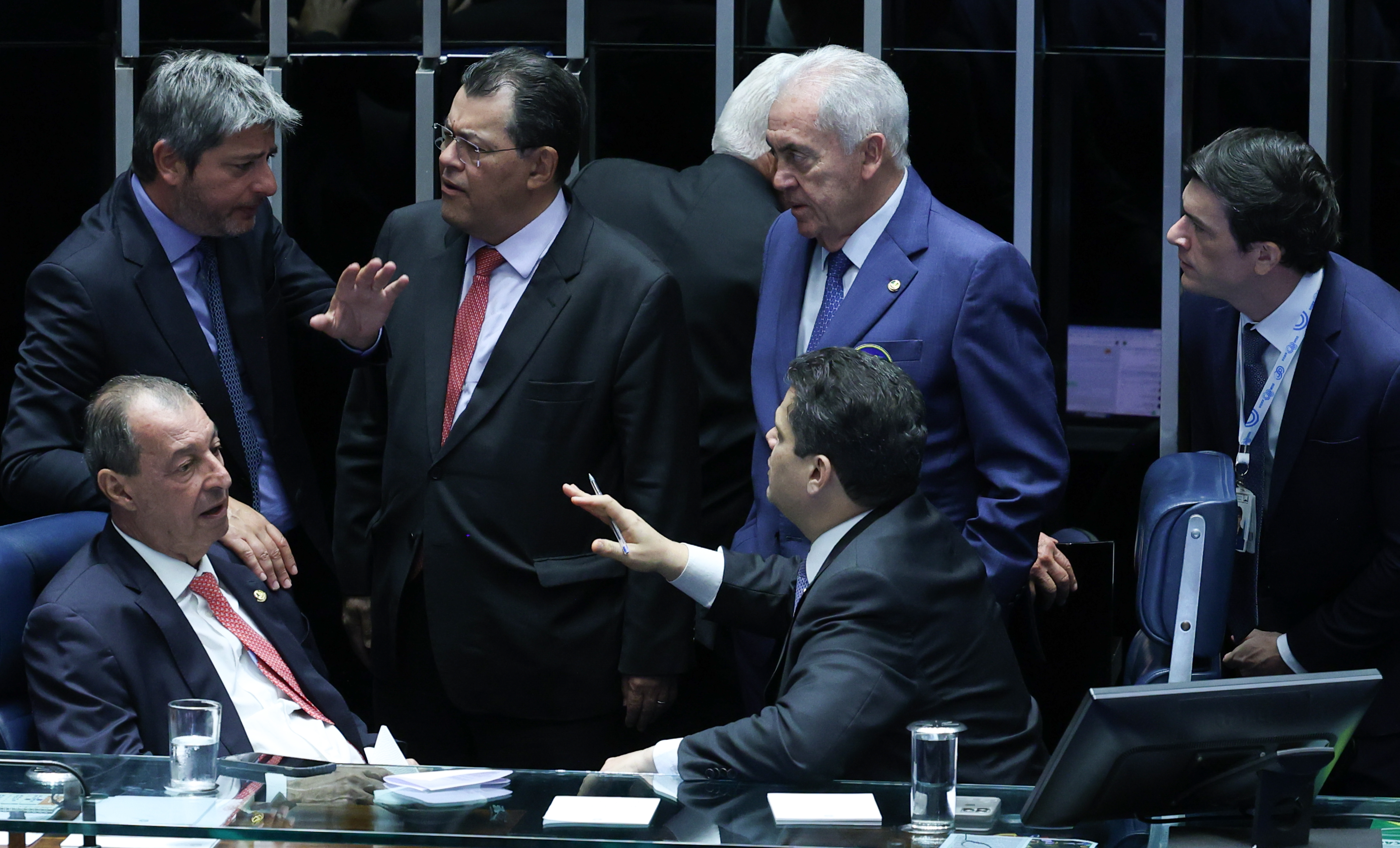 Senadores aprovam pedido para acelerar votação da PEC da Segurança