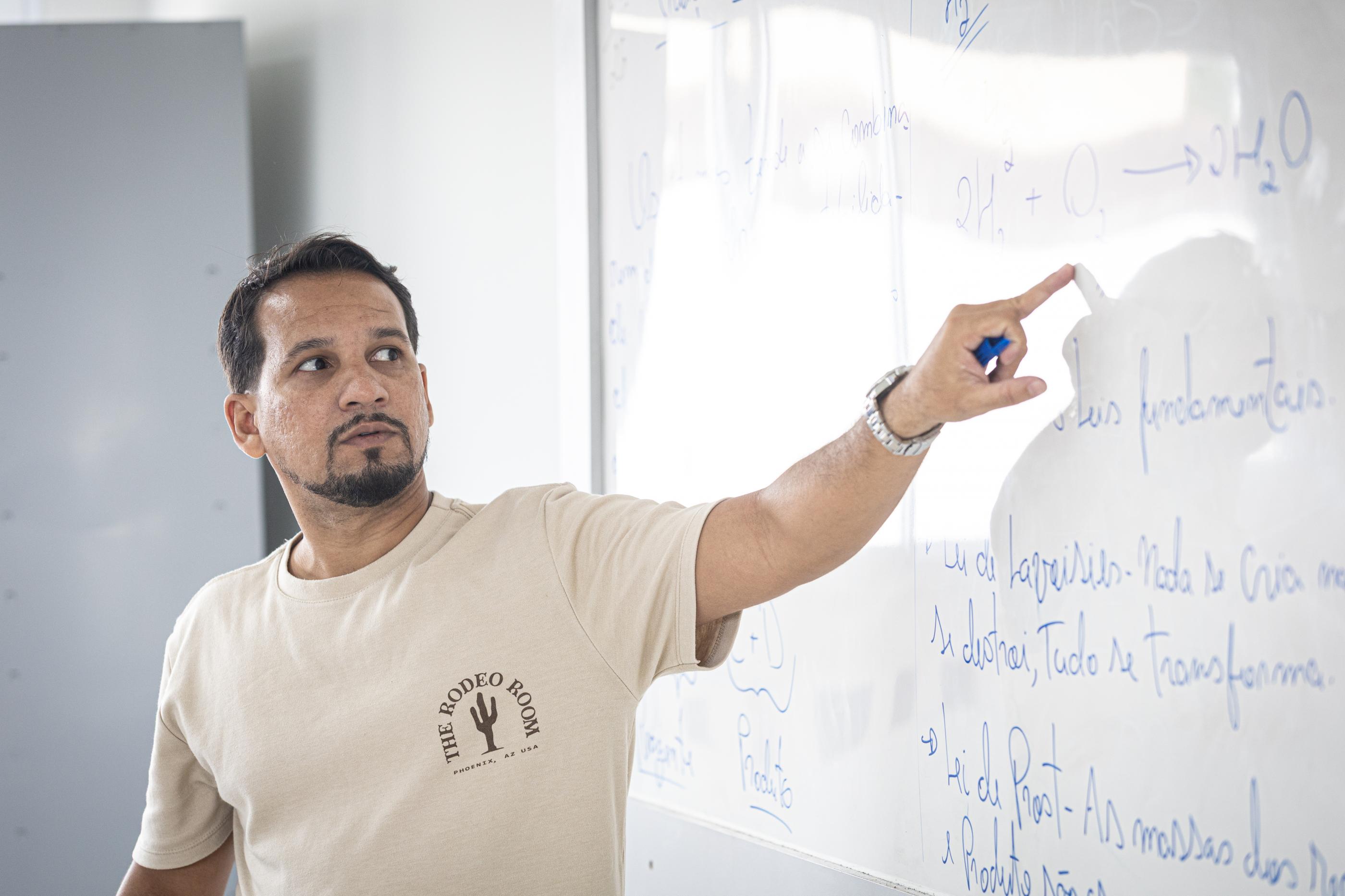 Governo de Alagoas lança edital para instrutores