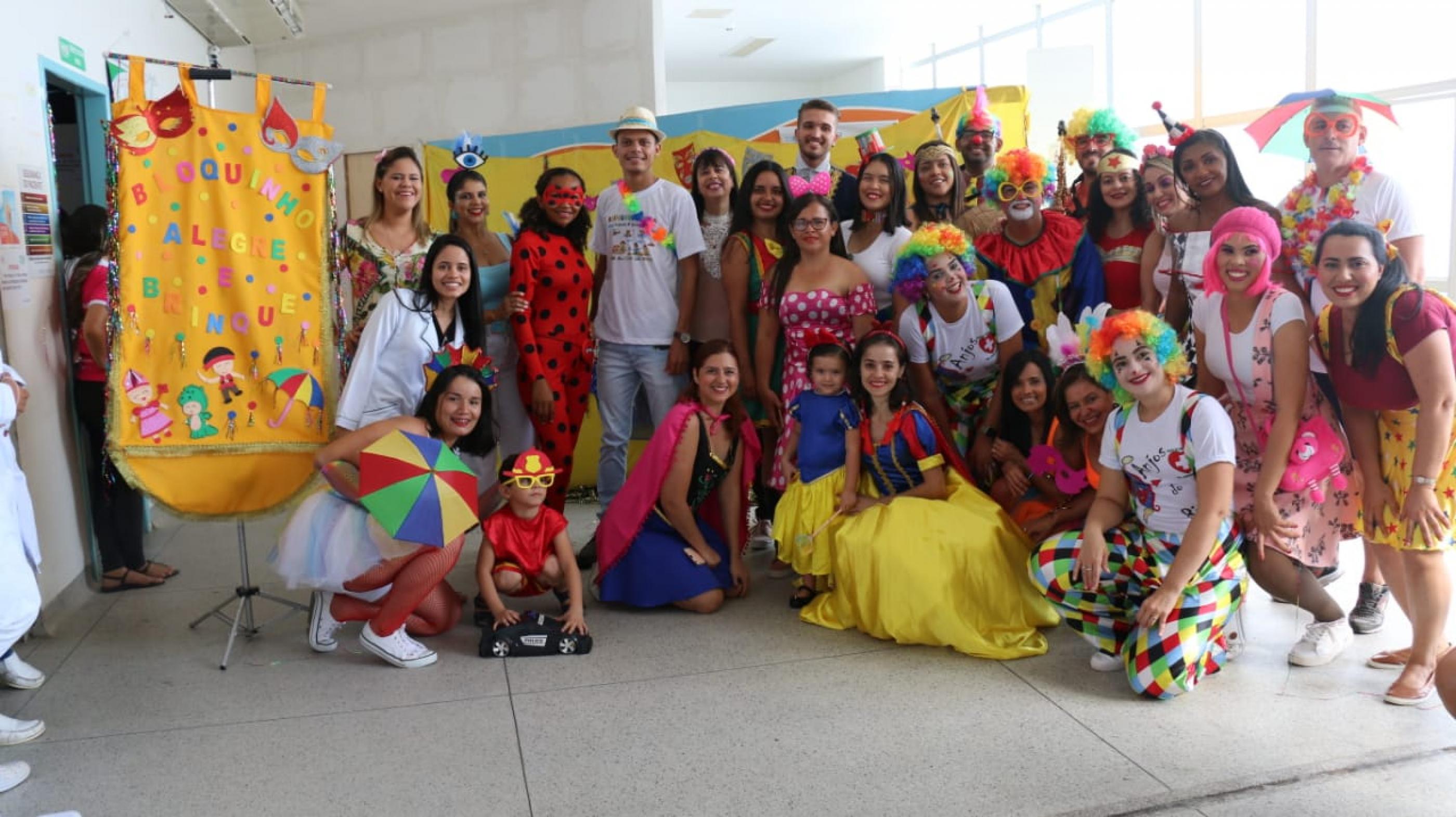 Bloco da Humanização leva alegria do Carnaval a Hospital do Agreste