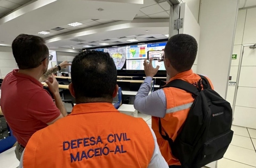 Defesa Civil de Maceió conhece novo Sistema Nacional de Alerta com notificações em Smart TVs