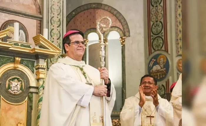 Arcebispo de Maceió restringe missa tridentina e gera críticas
