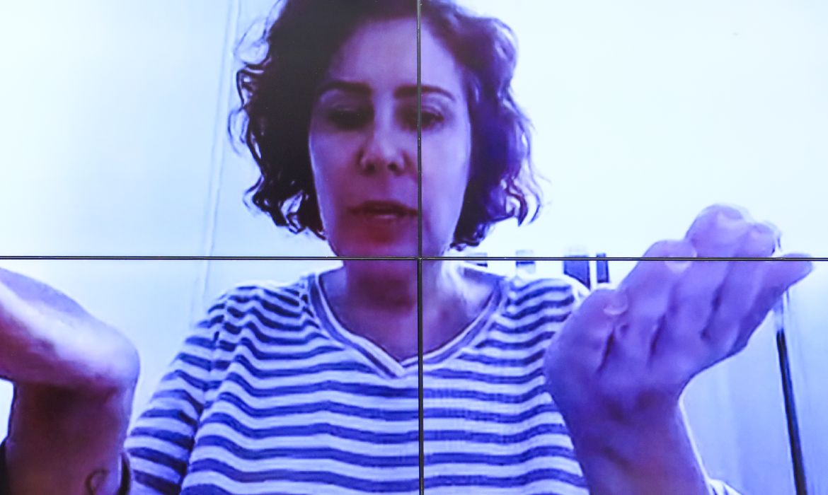 Tribunal italiano adia julgamento sobre extradição de Carla Zambelli