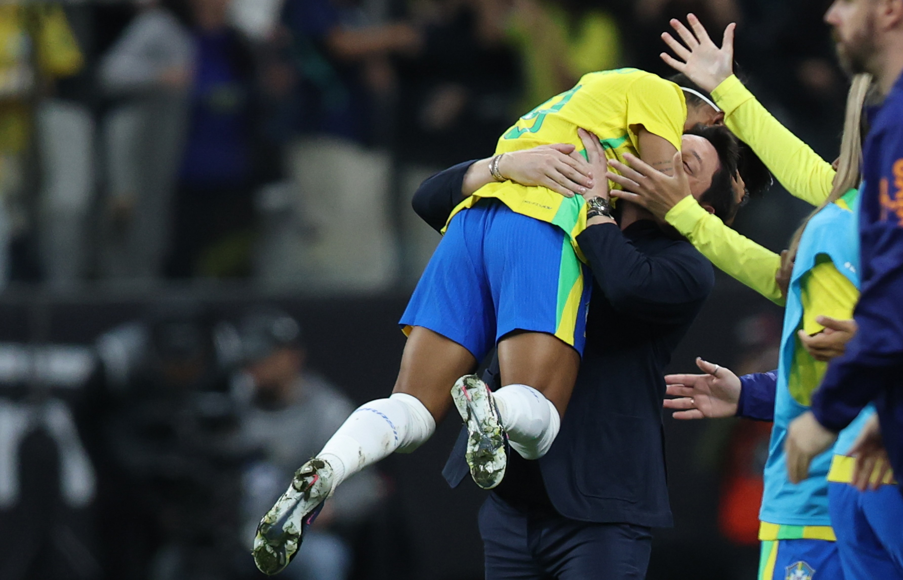 Arthur Elias destaca logística favorável para o Brasil na Copa Feminina