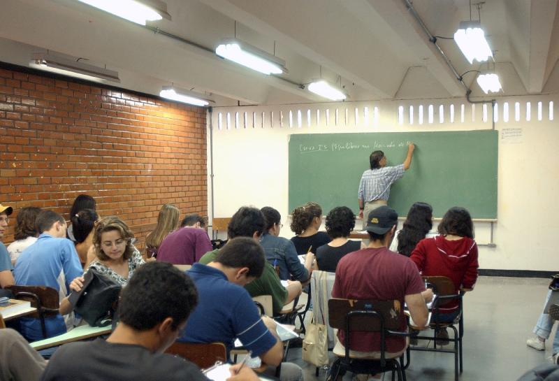 Prazo para pagar inscrição da Prova Nacional Docente termina nesta terça