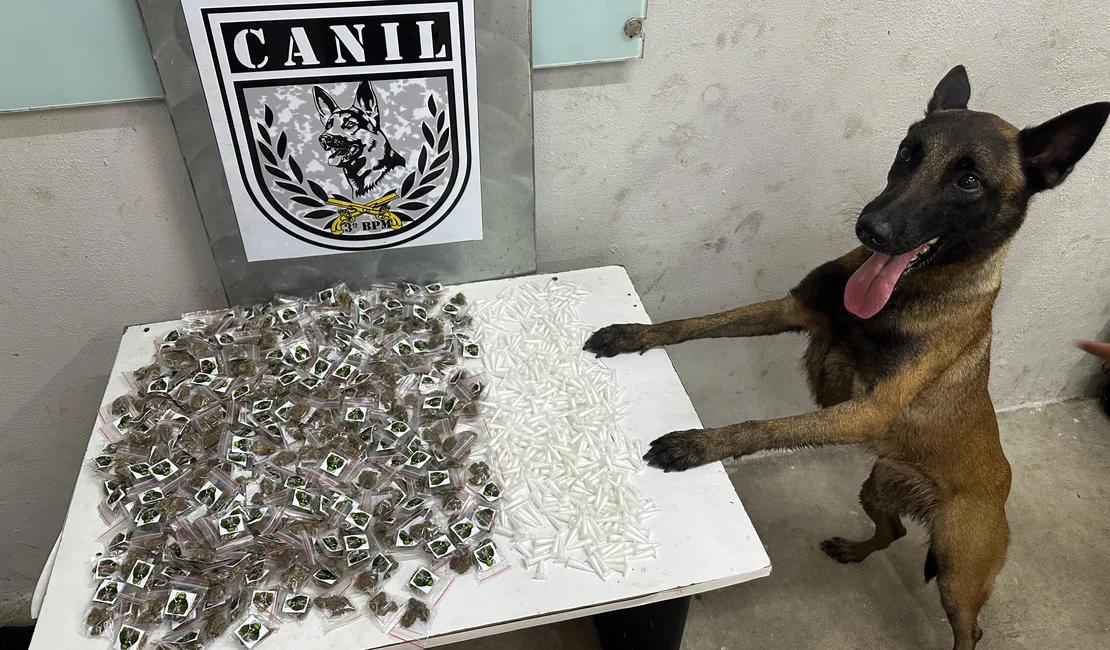 Canil da PM apreende maconha e cocaína em área de mata em Arapiraca