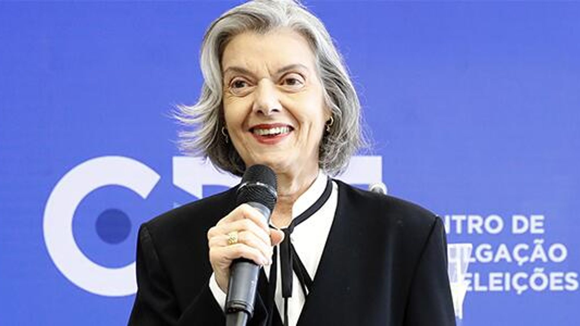 Cármen Lúcia é eleita presidente da 1ª Turma do STF