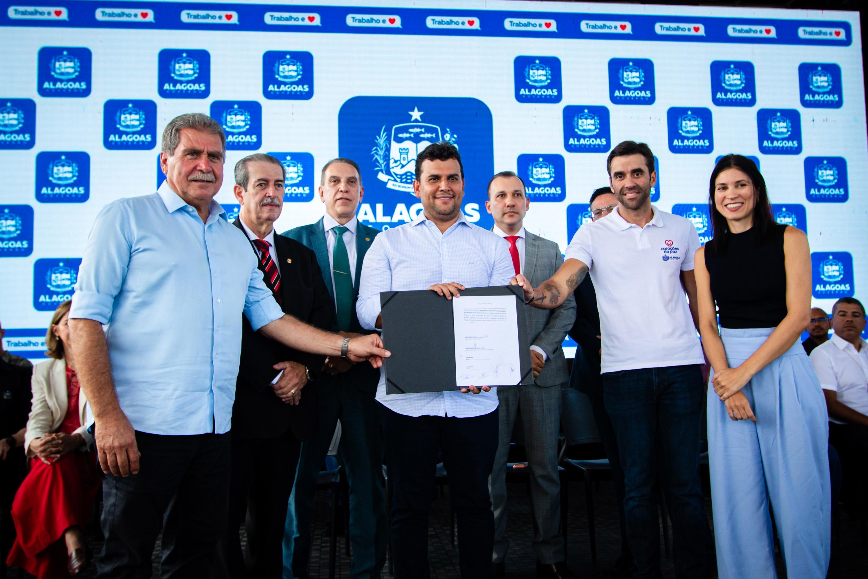 Governo de Alagoas inaugura nova cadeia pública em Maceió