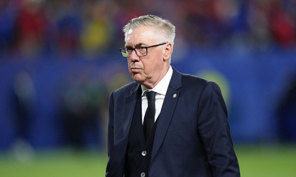 Ancelotti destaca evolução do Brasil e projeta retorno de Neymar contra a Escócia