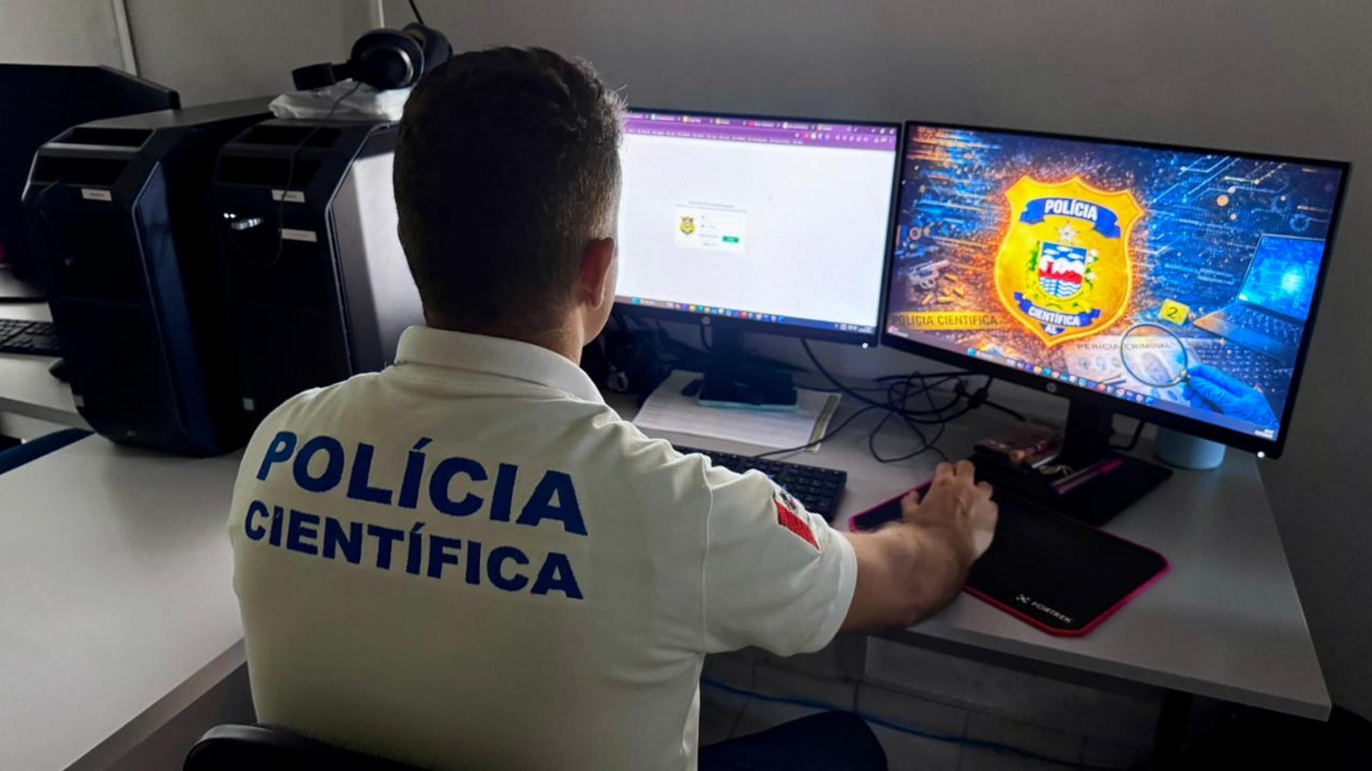 Polícia Científica demonstra como rastreia autores de bullyng na internet
