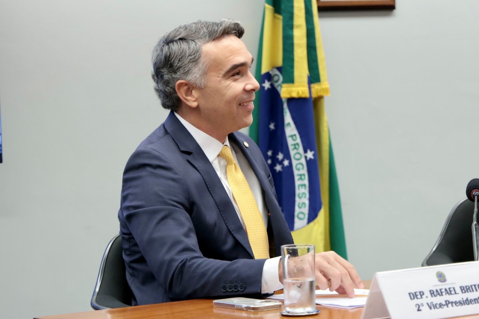 Deputado Rafael Brito é eleito vice-presidente da comissão de educação