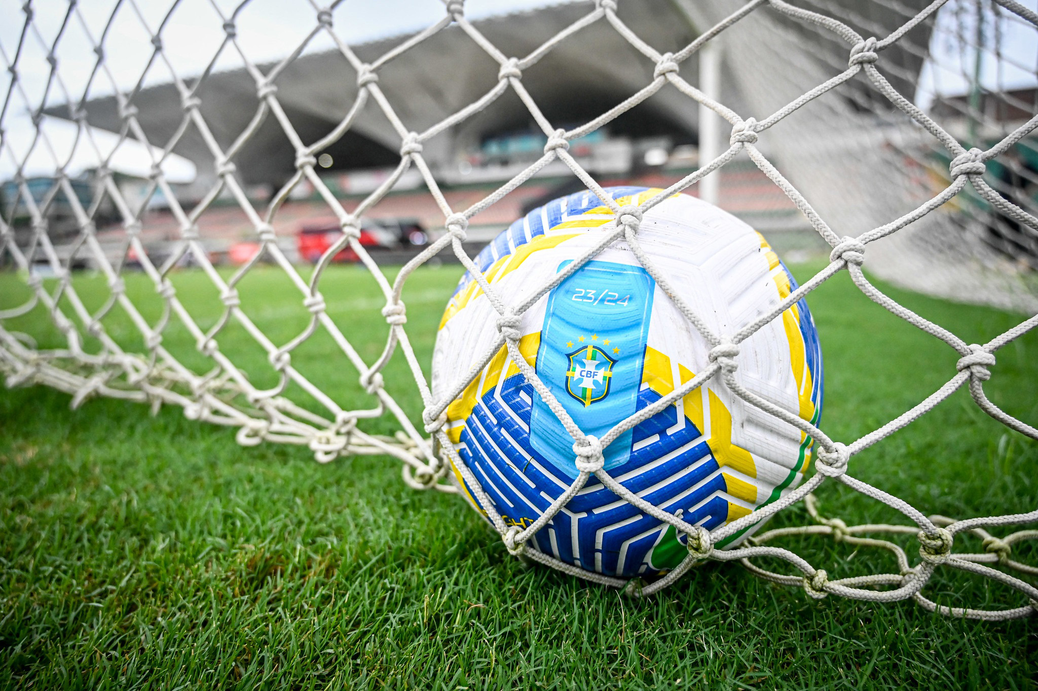 Brasileirão Feminino entra na reta final com disputa acirrada por vagas
