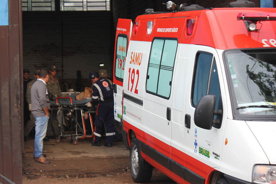 Funcionário de fábrica em Arapiraca tem braço esmagado por máquina em acidente de trabalho