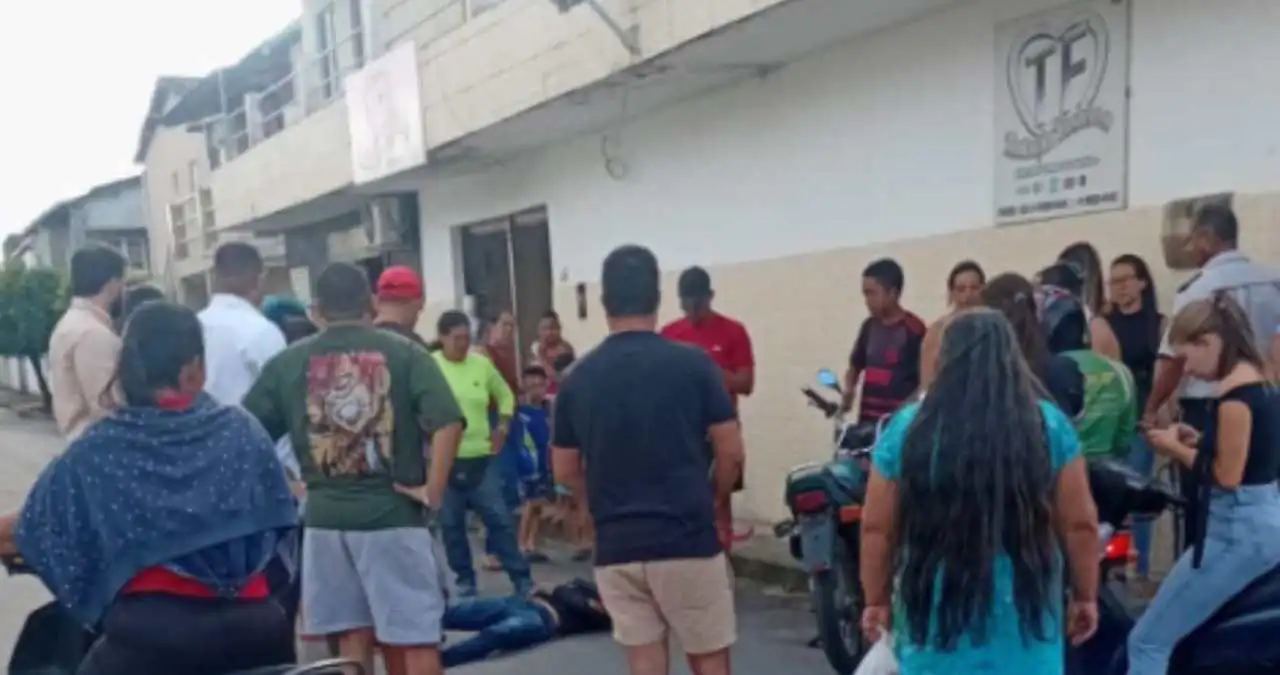 Motociclista de 26 anos fica ferido em colisão com carro em União dos Palmares