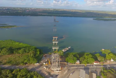 Ponte Penedo–Neópolis avança e promete fim da balsa