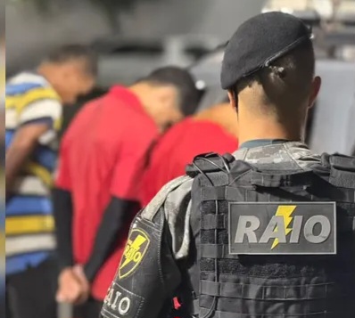 Três adolescentes são apreendidos após furto contra turistas