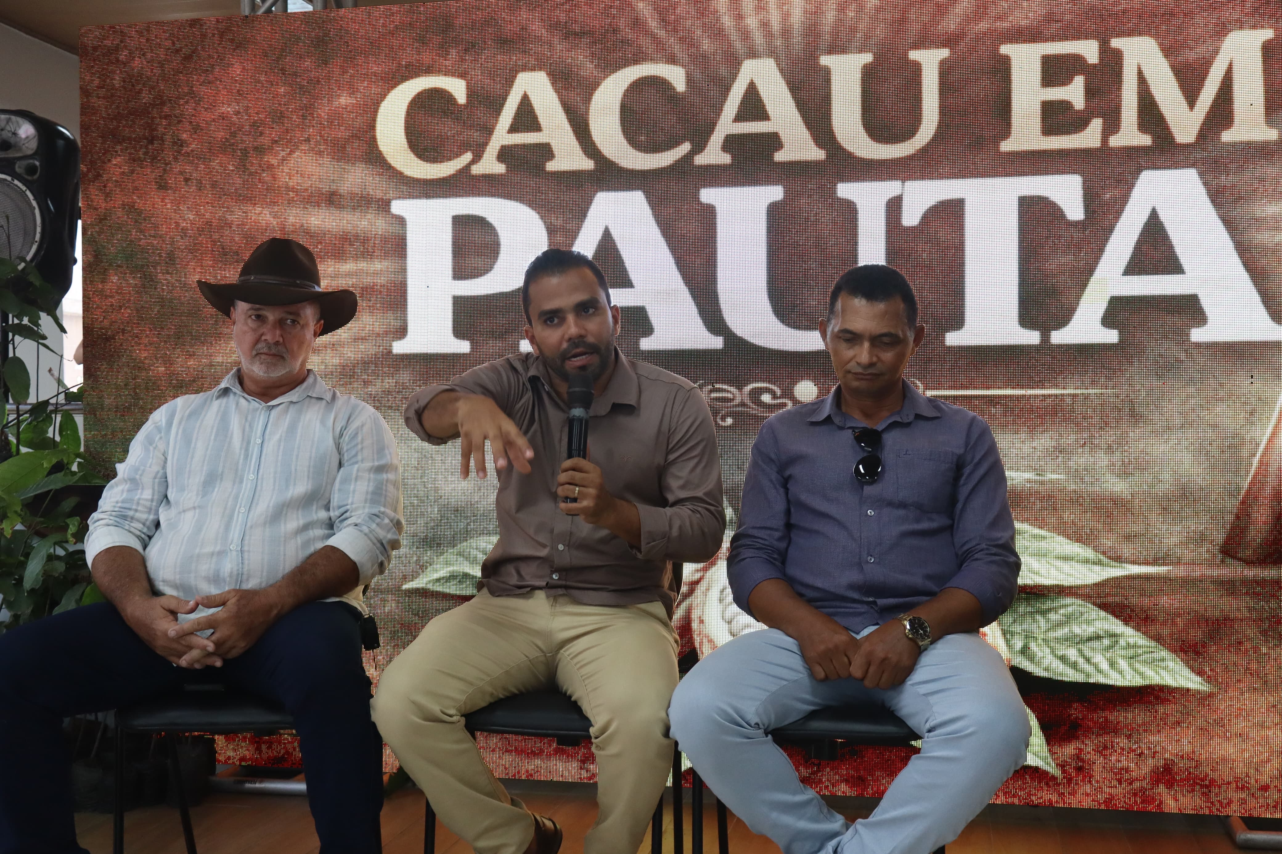 Unicafes-AL reforça apoio à cadeia do cacau durante encontro estadual de produtores