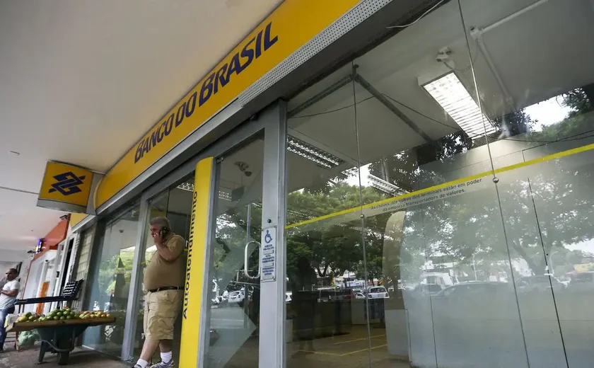 Bancários de AL confirmam paralisação de 24 horas nesta quinta-feira