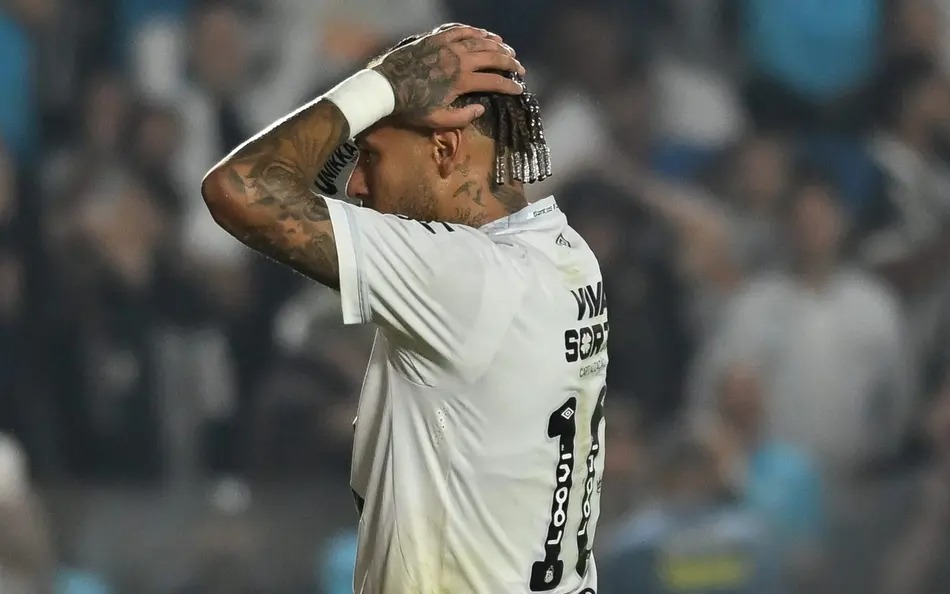 Comemoração de gol de Neymar em bola que não entrou viraliza: ‘Inacreditável’