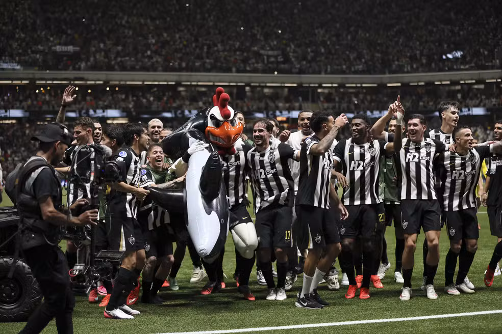 Atlético-MG provoca Santos e Neymar após classificação nos pênaltis na Sul-Americana
