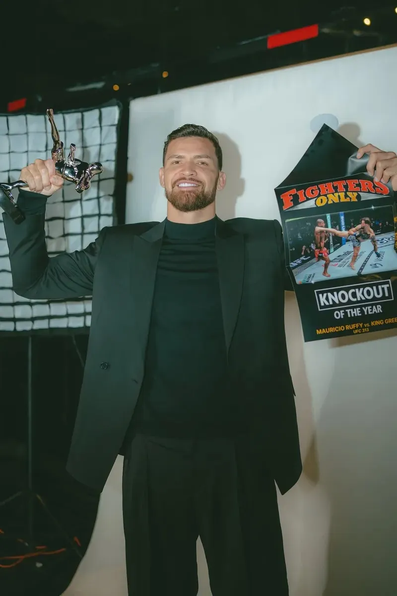 Alagoano Maurício Ruffy enfrenta Arman Tsarukyan em luta que pode valer disputa de cinturão no UFC