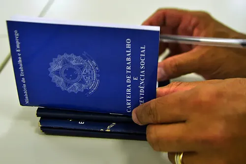 Alagoas cria 3,8 mil vagas em agosto e gera 16 mil empregos em 12 meses