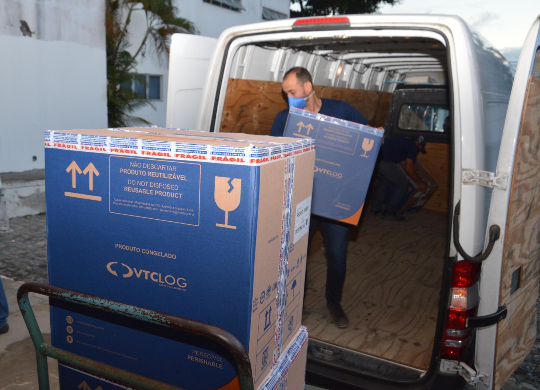Alagoas recebe mais 85.870 doses de vacinas contra a Covid-19