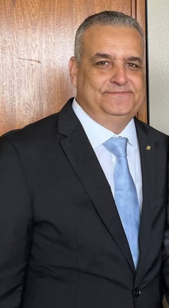 Alfredo Gaspar surge como segundo colocado em pesquisa para governador