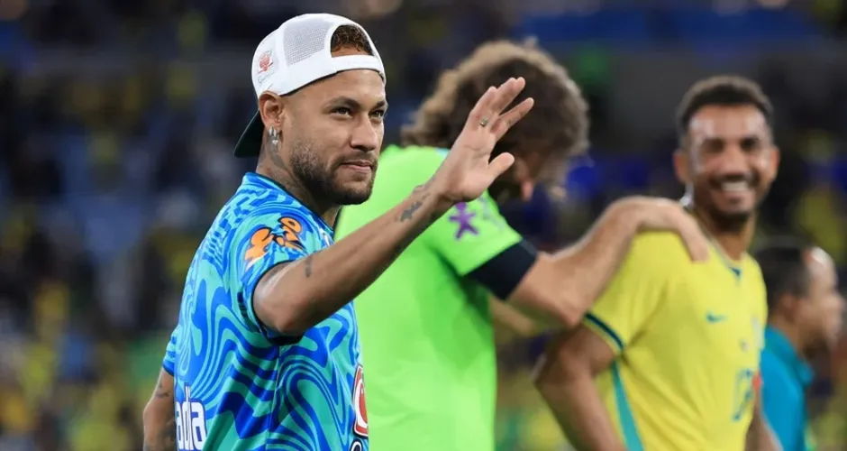 Ancelotti aguarda exame para definir futuro de Neymar na Seleção