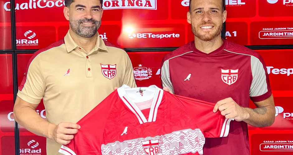 Pedro Castro é apresentado no CRB e fala em confiança para ajudar o clube