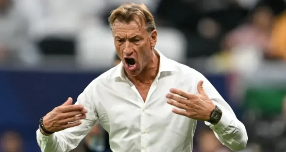 Arábia Saudita demite técnico Hervé Renard a menos de dois meses da Copa