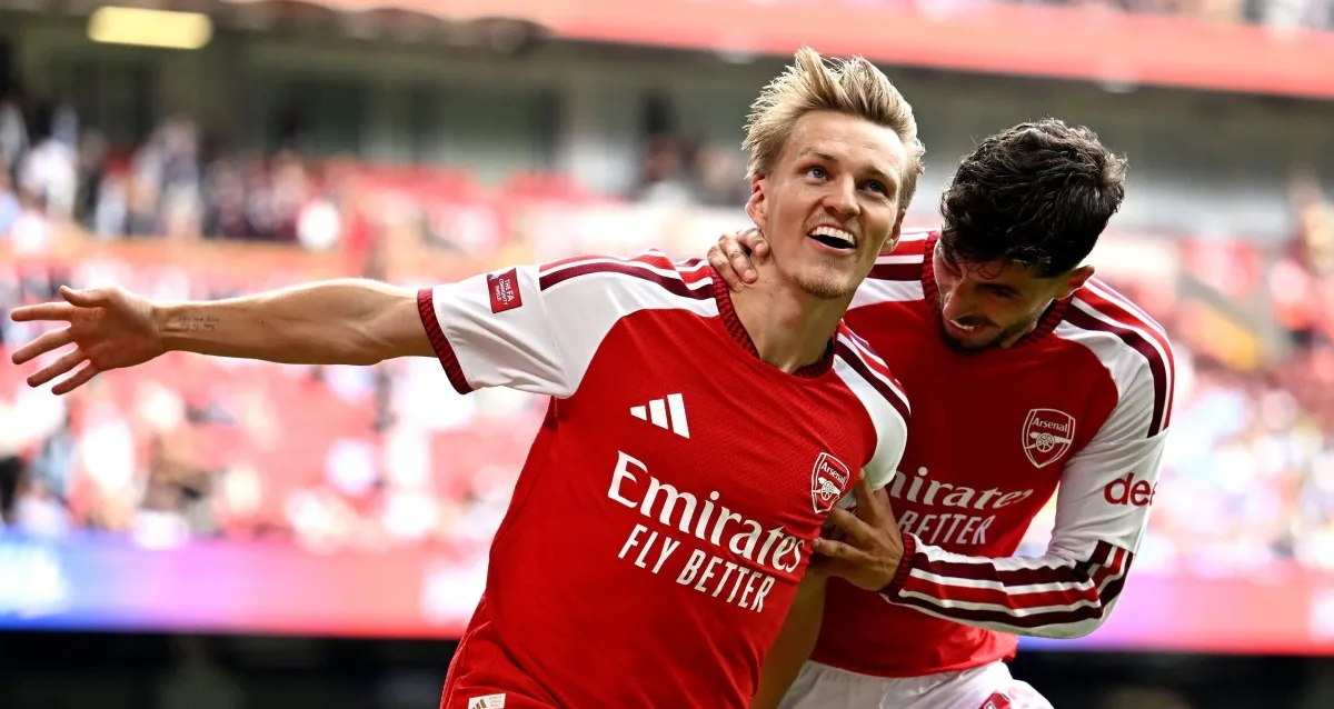 Arsenal atropela Manchester City e conquista Supercopa da Inglaterra