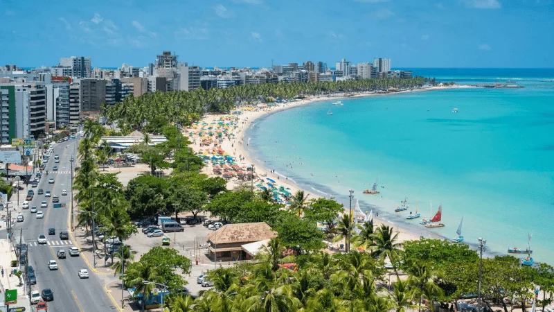 Maceió está entre as tendências de viagens nacionais para o 2º semestre de 2025