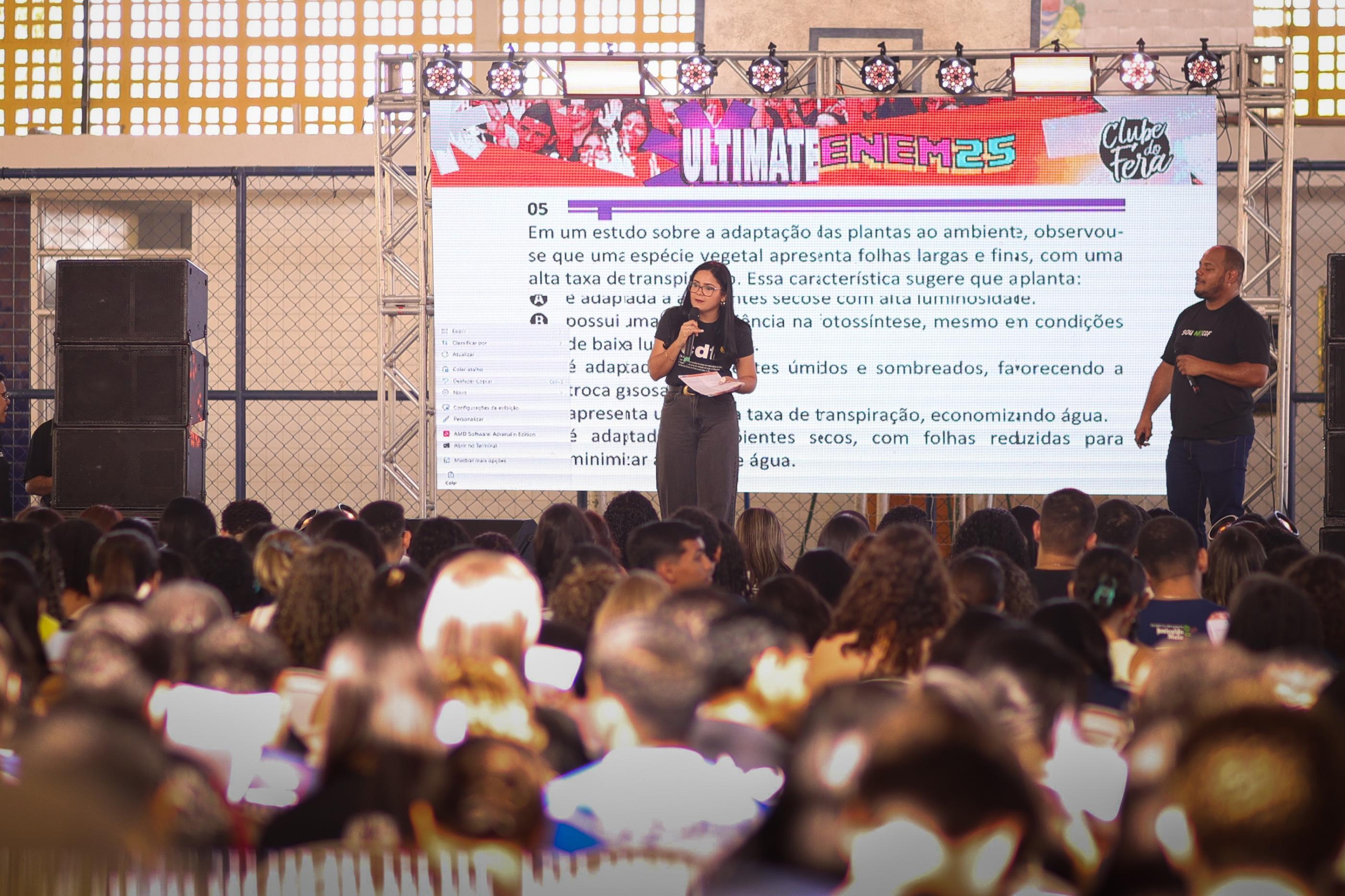 Aulão reúne estudantes em Maceió na reta final para o segundo dia do Enem