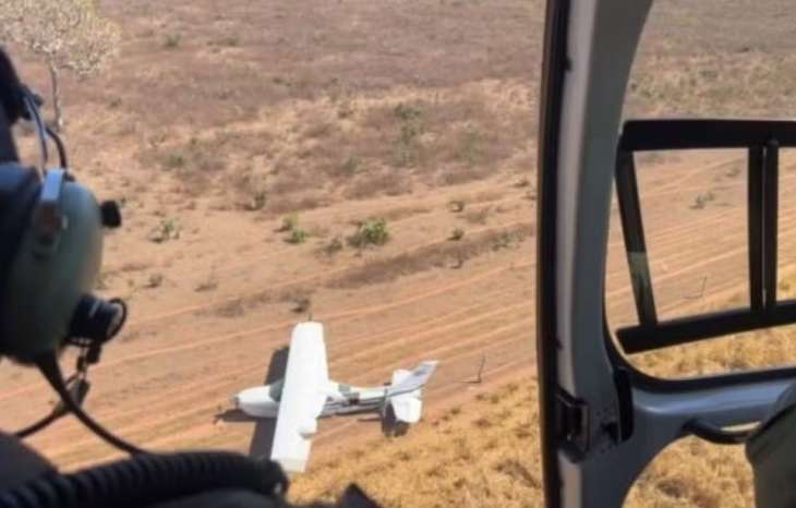 FAB intercepta avião da Bolívia e força pouso com tiro em MS